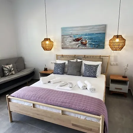 Xenios Zeus 公寓 *